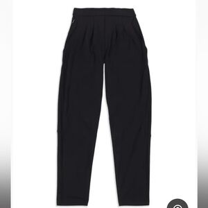lululemon Essential High-Waisted Trouser